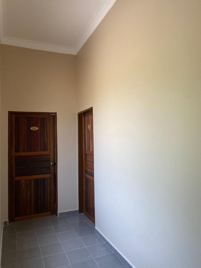 Sasuka Guesthouse Marang Luaran gambar